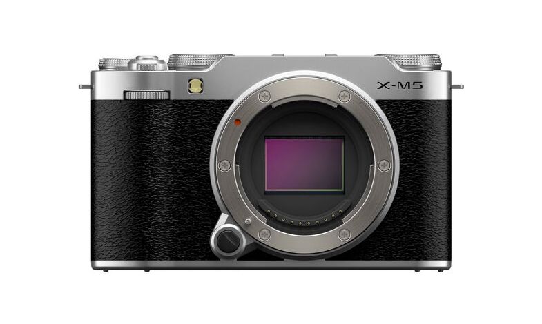 Fujifilm X-M5 tělo stříbrná