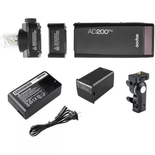 GODOX AD200Pro 